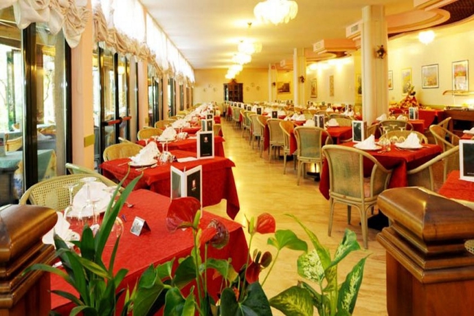 Imagen general del Hotel Park Oasi. Foto 5