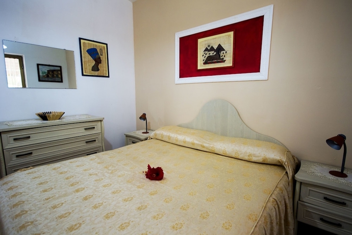 Imagen de la habitación del Hotel Park Oasi Residence. Foto 12