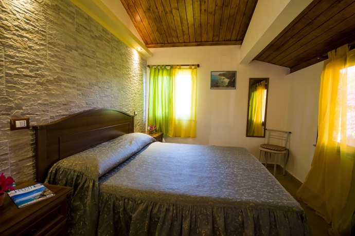 Imagen de la habitación del Hotel Park Oasi Residence. Foto 15