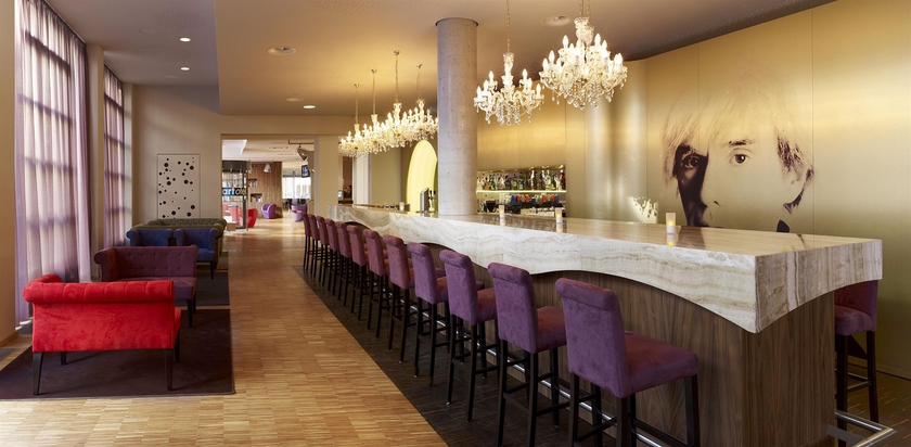 Imagen del bar/restaurante del Hotel Park Plaza Berlin. Foto 3