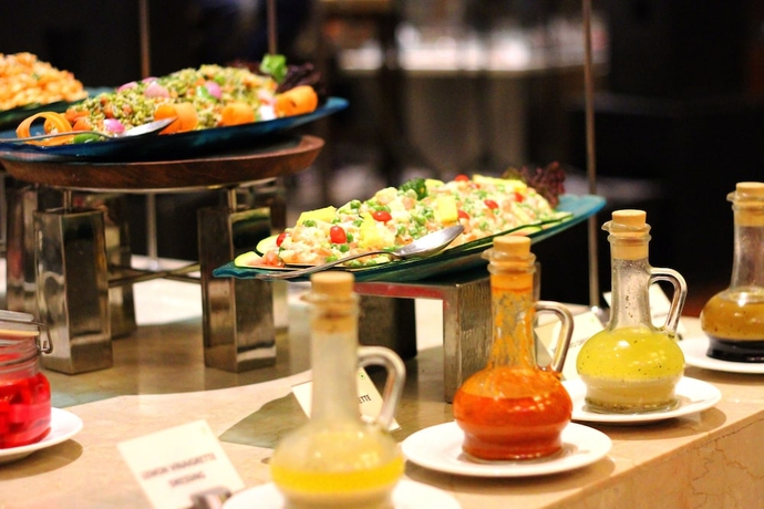 Imagen del bar/restaurante del Hotel Park Plaza Chandigarh Zirakpur. Foto 5