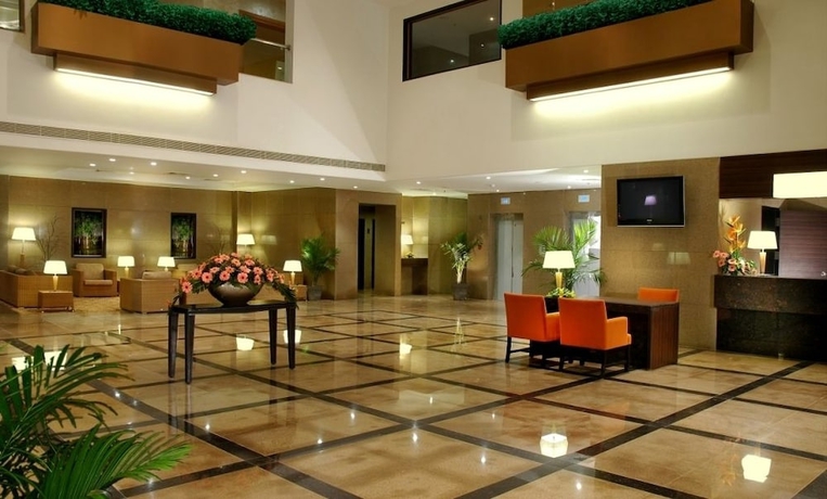 Imagen de los interiores del Hotel Park Plaza Chennai Omr. Foto 14