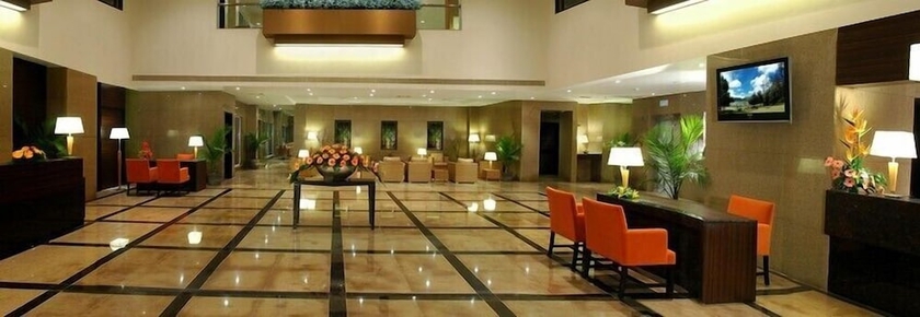 Imagen de los interiores del Hotel Park Plaza Chennai Omr. Foto 15