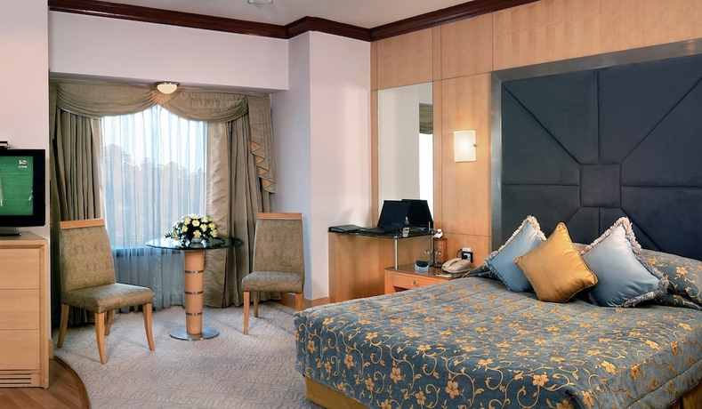 Imagen de la habitación del Hotel Park Plaza Chennai Omr. Foto 5