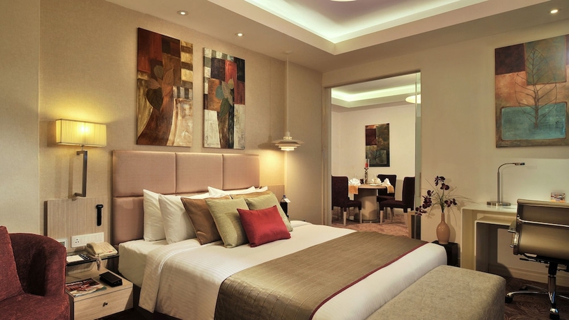 Imagen de la habitación del Hotel Park Plaza Faridabad. Foto 6