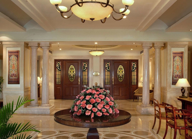 Imagen de los interiores del Hotel Park Plaza Jodhpur. Foto 12
