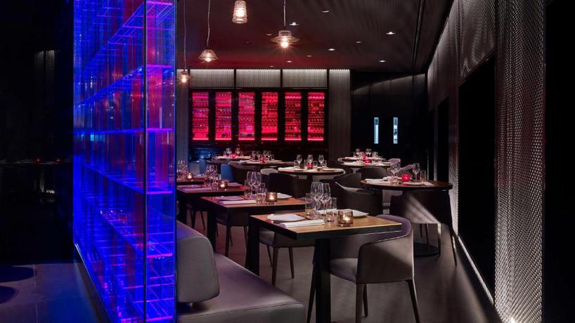 Imagen del bar/restaurante del Hotel Park Plaza London Riverbank. Foto 4