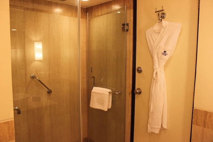 Imagen de la habitación del Hotel Park Plaza Ludhiana. Foto 15