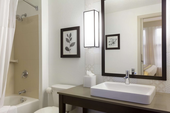 Imagen de la habitación del Hotel Park Plaza Minneapolis Mall of America. Foto 10