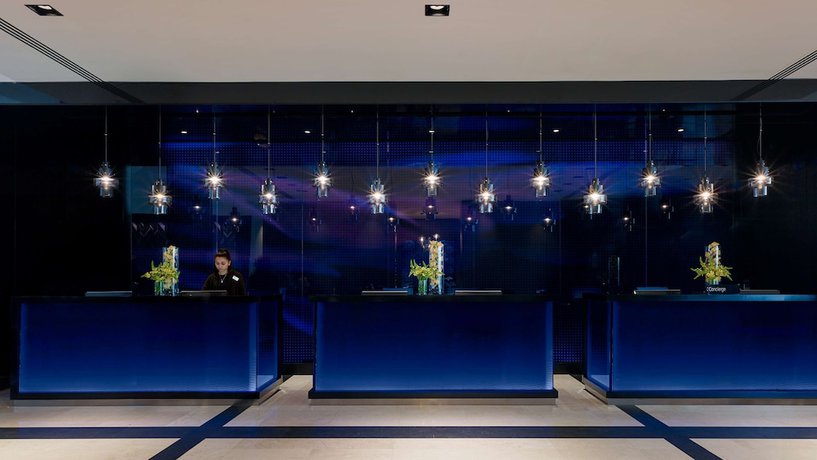 Imagen de los interiores del Hotel Park Plaza Victoria London. Foto 20