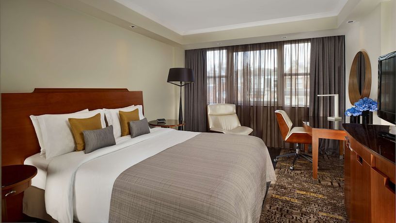 Imagen de la habitación del Hotel Park Plaza Victoria London. Foto 12