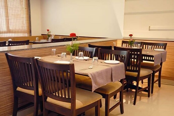 Imagen del bar/restaurante del Hotel Park Prime Goa. Foto 16