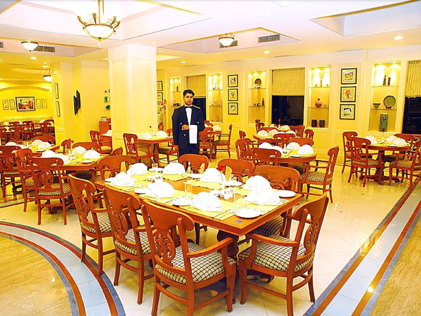 Imagen del bar/restaurante del Hotel Park Prime Jaipur. Foto 2