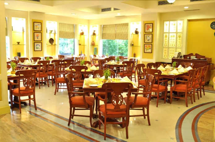 Imagen del bar/restaurante del Hotel Park Prime Jaipur. Foto 3