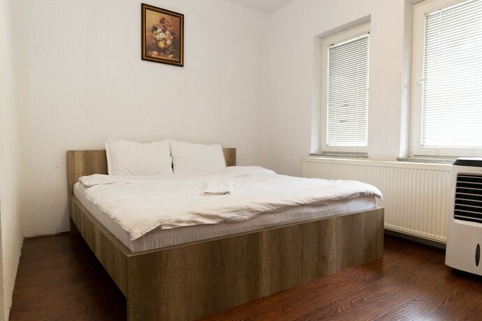 Imagen de la habitación del Hotel Park, Pristina. Foto 11