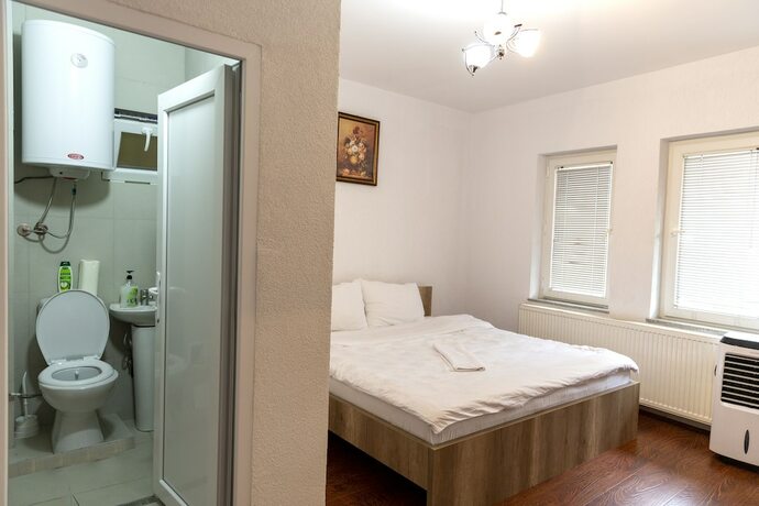 Imagen de la habitación del Hotel Park, Pristina. Foto 12