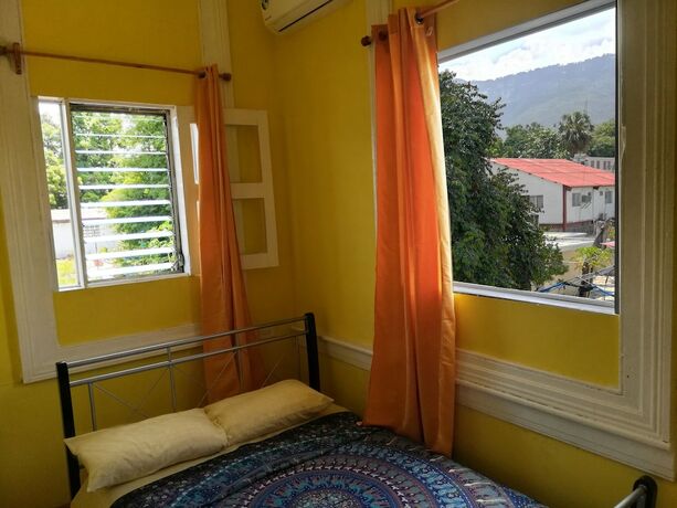 Imagen de la habitación del Hotel Park, Puerto Pr&iacute;ncipe. Foto 11