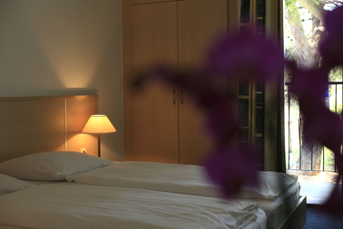 Imagen de la habitación del Hotel Park Punat managed by Falkensteiner. Foto 13