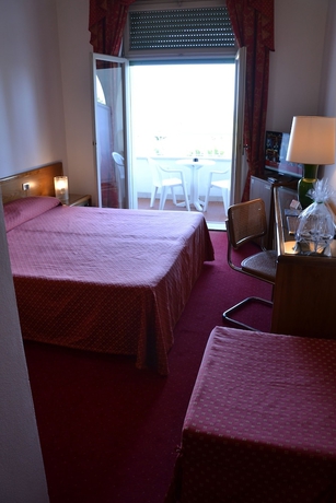 Imagen de la habitación del Hotel Park Ravenna. Foto 12