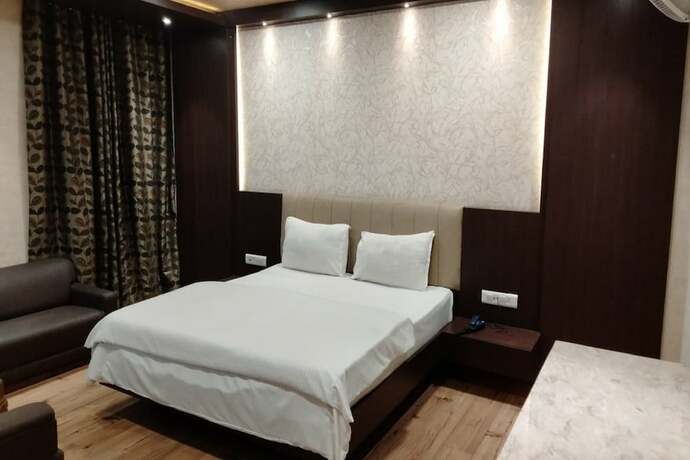 Imagen de la habitación del Hotel Park Regency. Foto 15