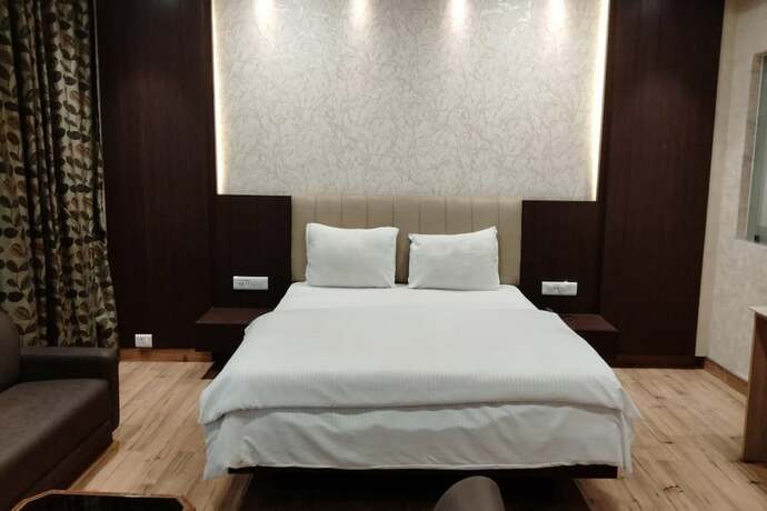 Imagen de la habitación del Hotel Park Regency. Foto 19