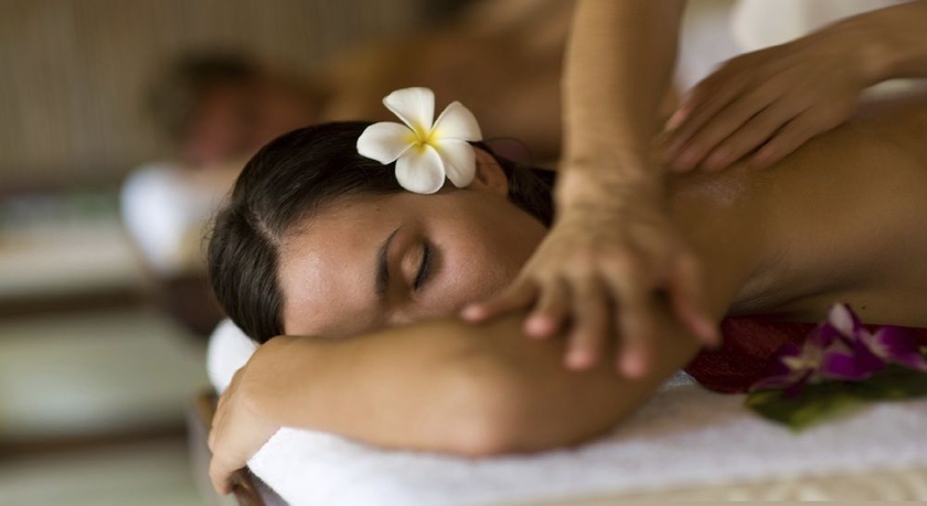 Imagen de la piscina del Hotel Park Regis Birmingham. Foto 15