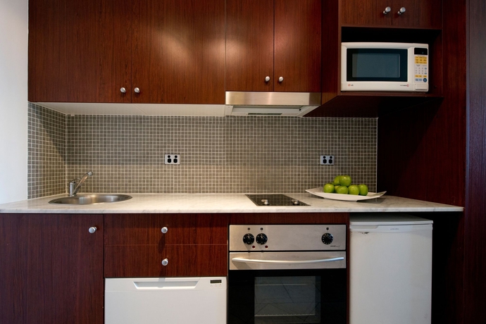 Imagen de la habitación del Hotel Park Regis Concierge Apartments. Foto 8