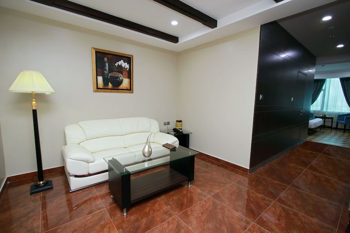 Imagen de la habitación del Hotel Park Regis Lotus. Foto 8