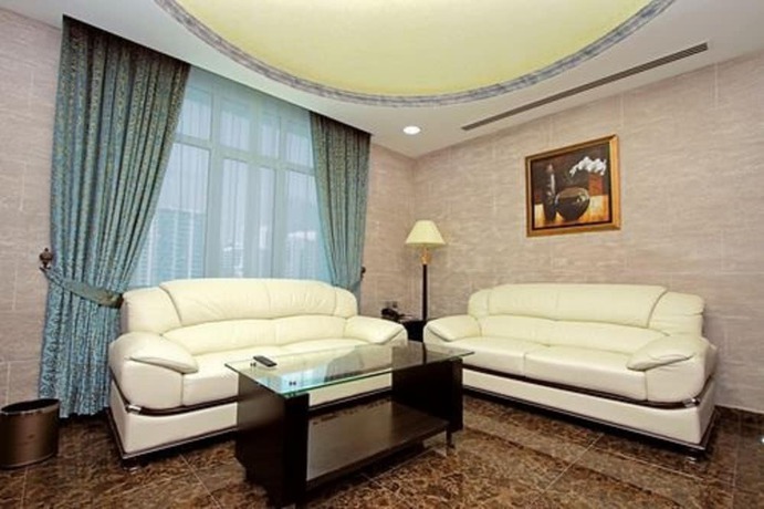Imagen de la habitación del Hotel Park Regis Lotus. Foto 10