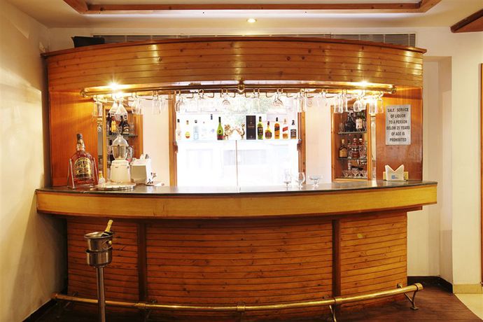 Imagen de los interiores del Hotel Park Residency. Foto 16