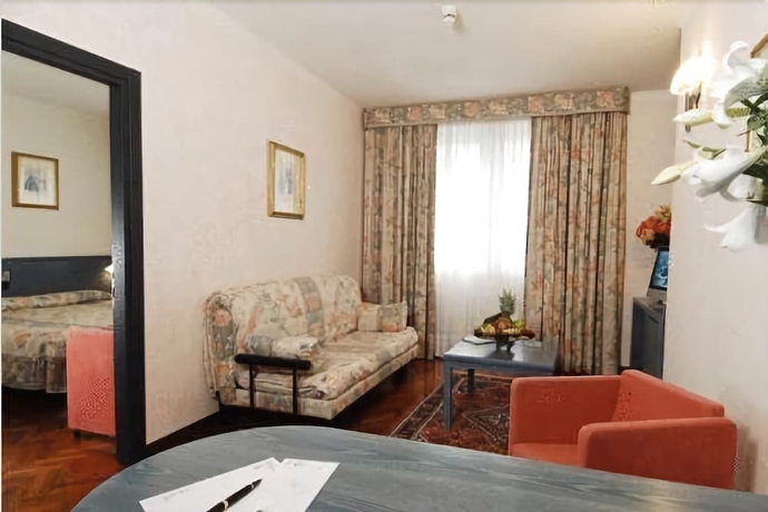 Imagen de la habitación del Hotel Park Ripaverde. Foto 12