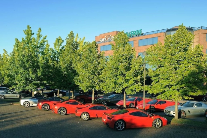 Imagen de los exteriores del Hotel Park Ripaverde. Foto 15