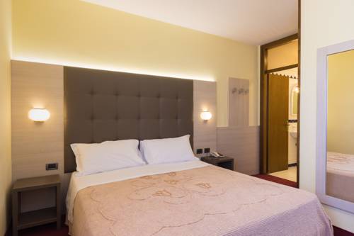 Imagen de la habitación del Hotel Park Ristorante Ca' Bianca. Foto 13