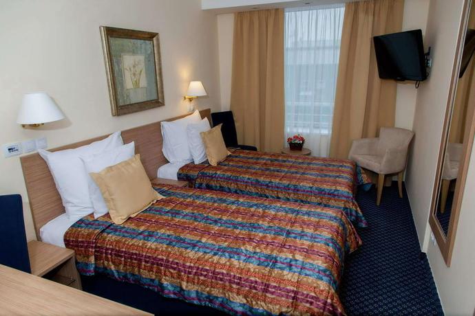 Imagen de la habitación del Hotel Park, Ruma. Foto 10