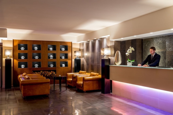 Imagen de los interiores del Hotel Park Sabina. Foto 13