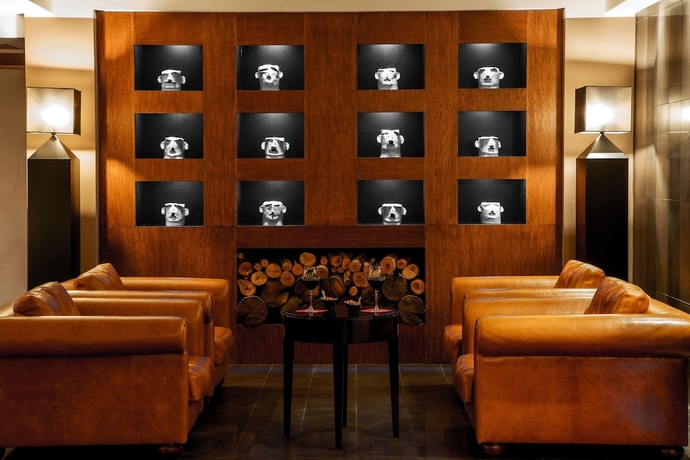 Imagen de los interiores del Hotel Park Sabina. Foto 18