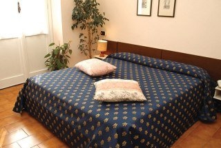 Imagen de la habitación del Hotel Park, Salice Terme. Foto 2