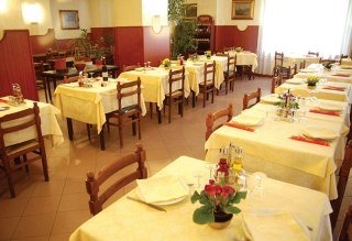 Imagen del bar/restaurante del Hotel Park, Salice Terme. Foto 1