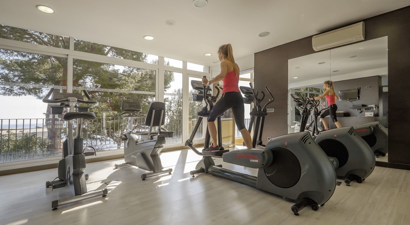 Imagen de los interiores del Hotel Park San Jorge. Foto 9