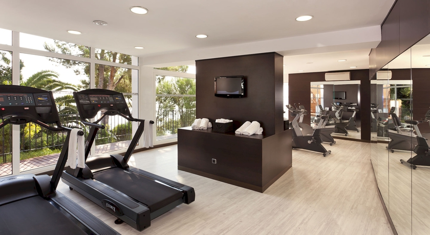 Imagen de los interiores del Hotel Park San Jorge. Foto 11