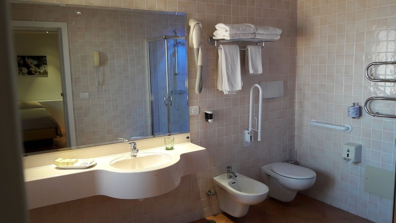 Imagen de la habitación del Hotel Park San Michele. Foto 4
