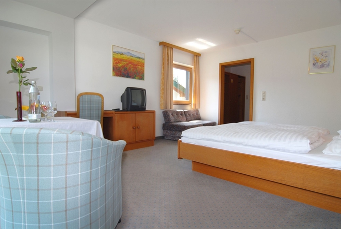 Imagen de la habitación del Hotel Park, Sankt Johann In Tirol. Foto 8