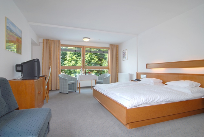 Imagen de la habitación del Hotel Park, Sankt Johann In Tirol. Foto 9