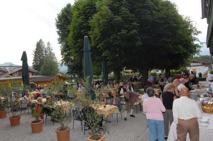 Imagen del bar/restaurante del Hotel Park, Sankt Johann In Tirol. Foto 4