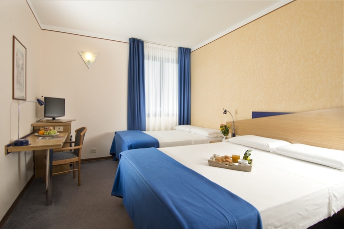 Imagen de la habitación del Hotel Park Sant' Elia. Foto 2