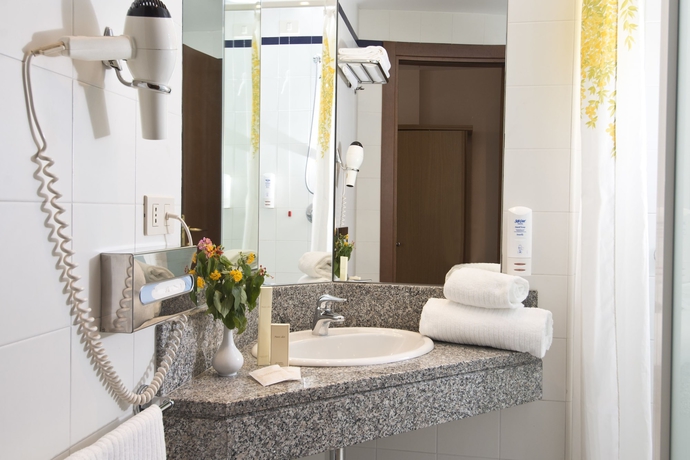 Imagen de la habitación del Hotel Park Sant' Elia. Foto 15