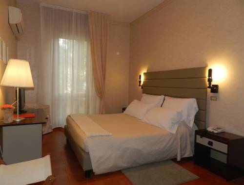 Imagen de la habitación del Hotel Park, Savona. Foto 3