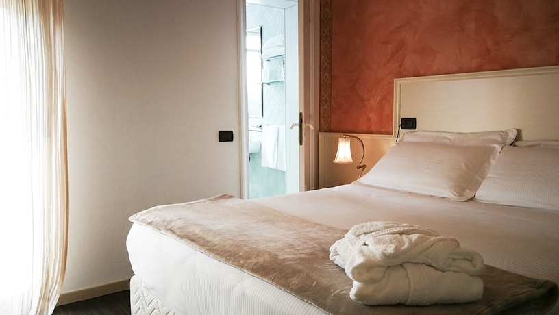 Imagen de la habitación del Hotel Park Serena. Foto 8