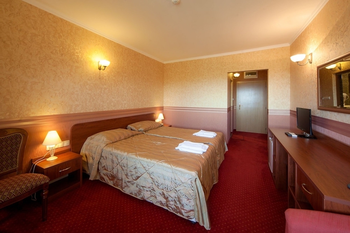 Imagen de la habitación del Hotel Park Sevastokrator. Foto 2