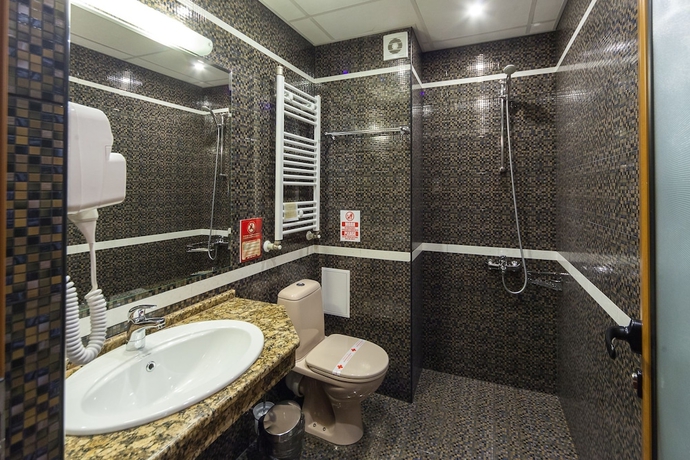 Imagen de la habitación del Hotel Park Sevastokrator. Foto 5